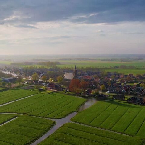 Voorkant Ambient jaarverslag 2025